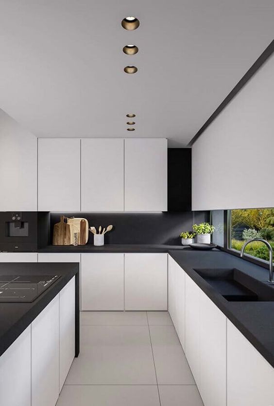 cucina black and white