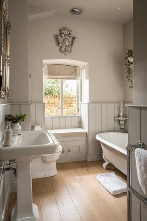 i rivestimenti del bagno country