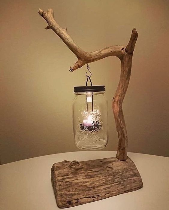 utilizzare il legno di mare per realizzare una lampada
