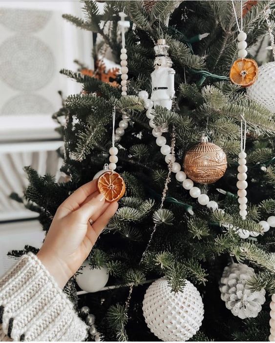 come decorare in modo originale l'albero di Natale