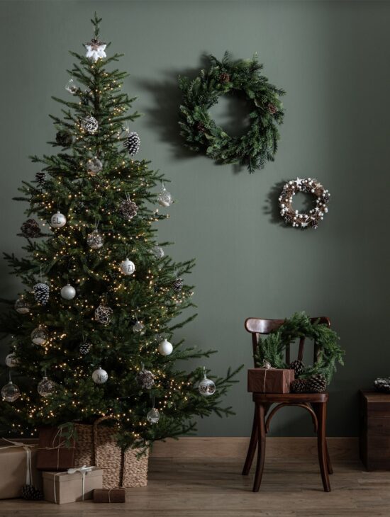 Idee Alberi Di Natale Addobbati Eleganti Alberi di Natale addobbati eleganti: 8 idee da copiare